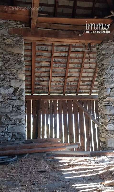 Appartement à SAINT-REMY-DE-MAURIENNE