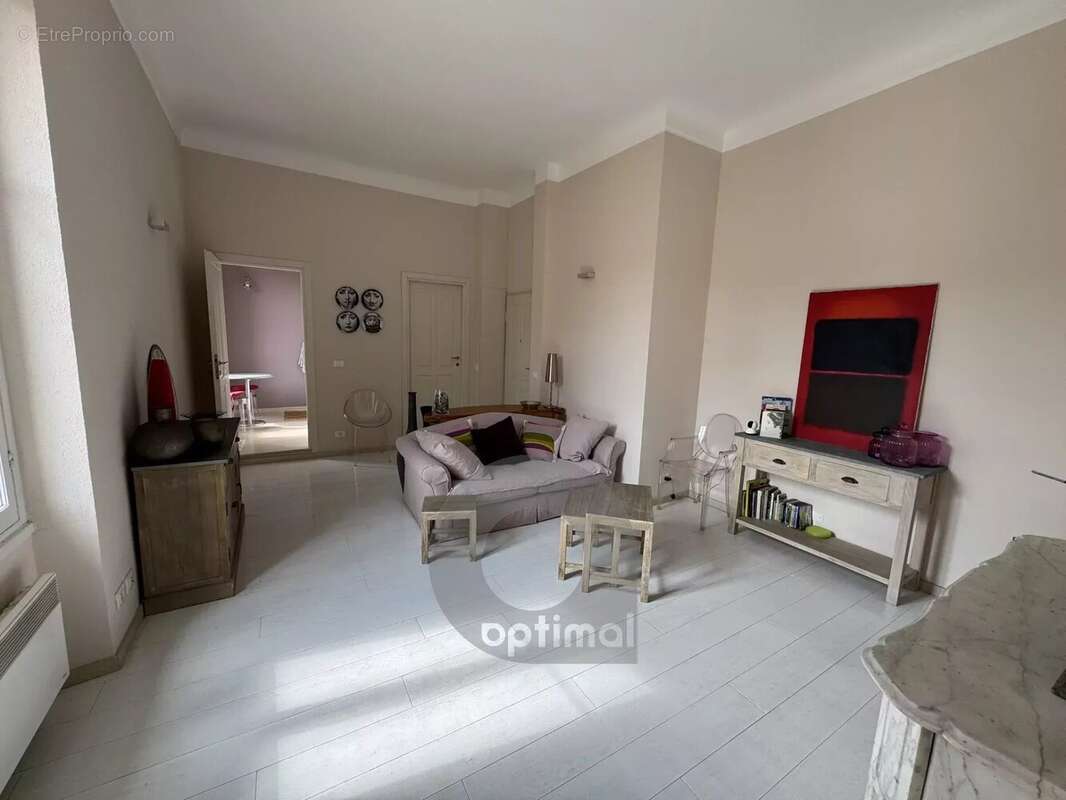 Appartement à MENTON