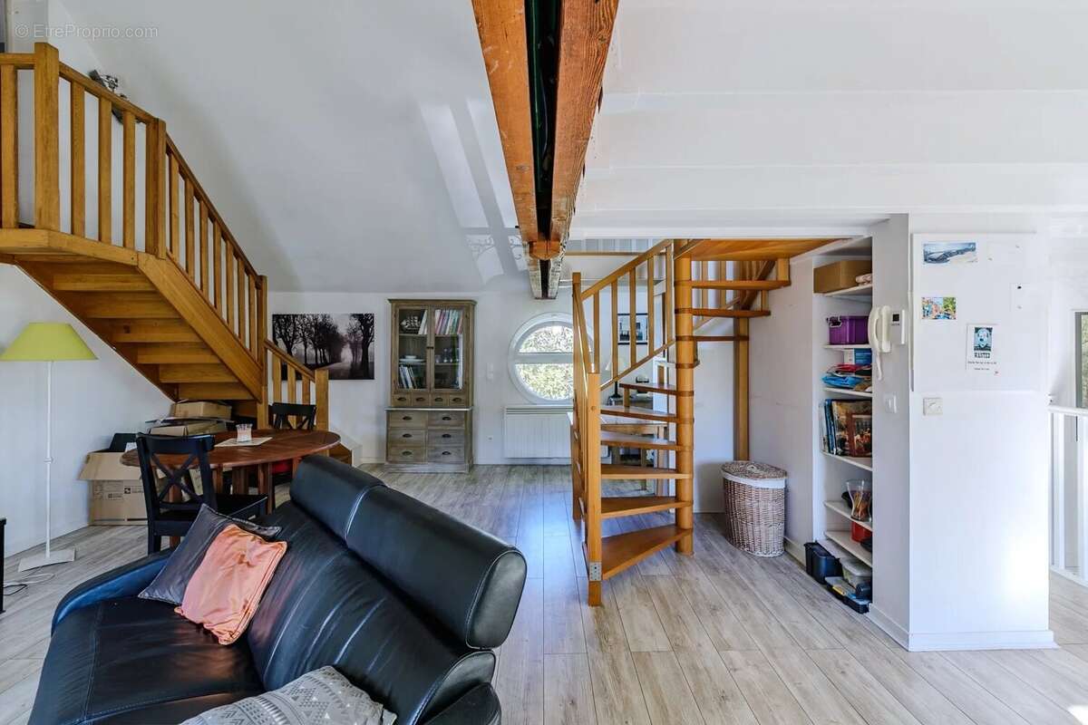 Appartement à ORGEVAL