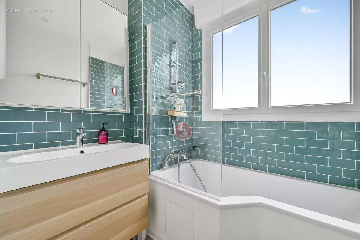 Appartement à LE RAINCY