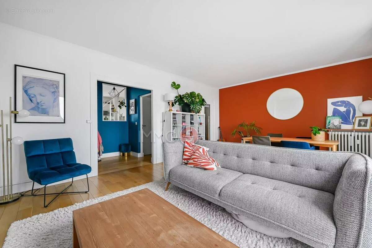 Appartement à LE RAINCY