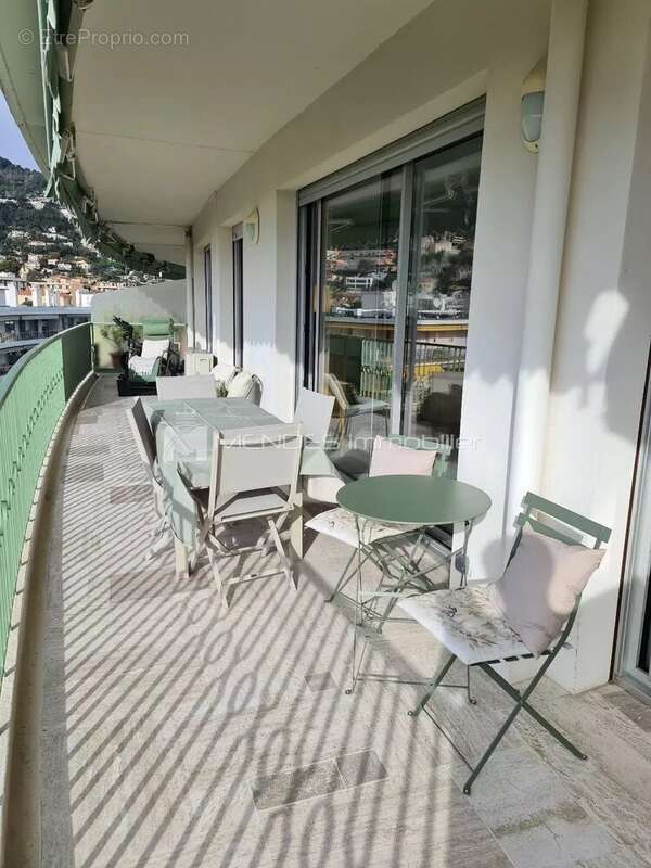 Appartement à ROQUEBRUNE-CAP-MARTIN