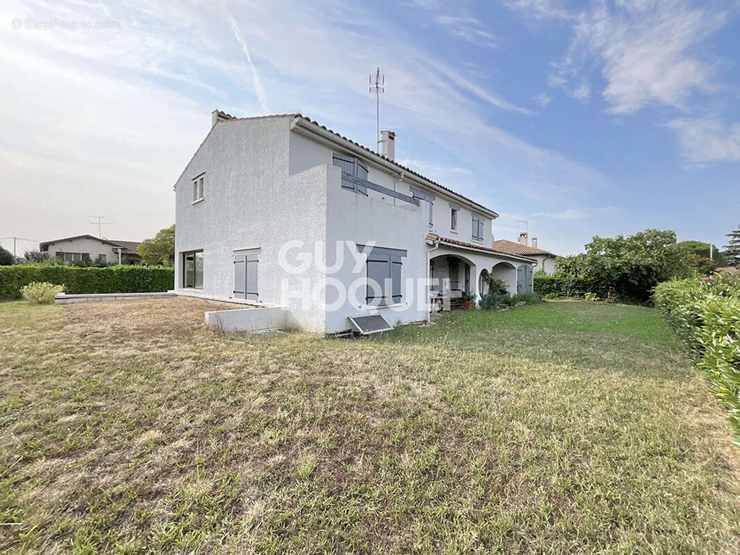 Maison à VILLENEUVE-TOLOSANE