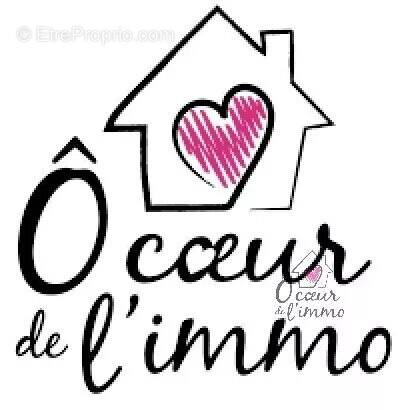 Maison à SAINT-MACAIRE-EN-MAUGES