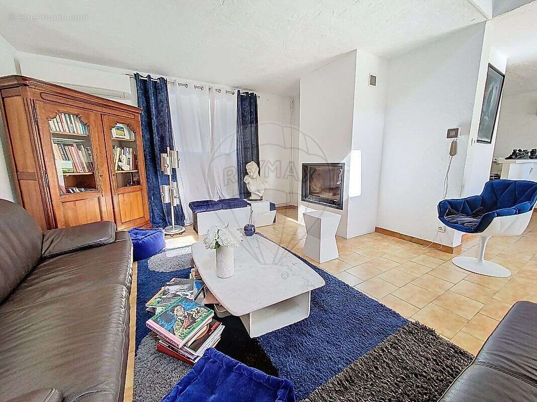 Maison à BOISSET-ET-GAUJAC