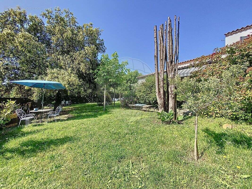 Maison à BOISSET-ET-GAUJAC