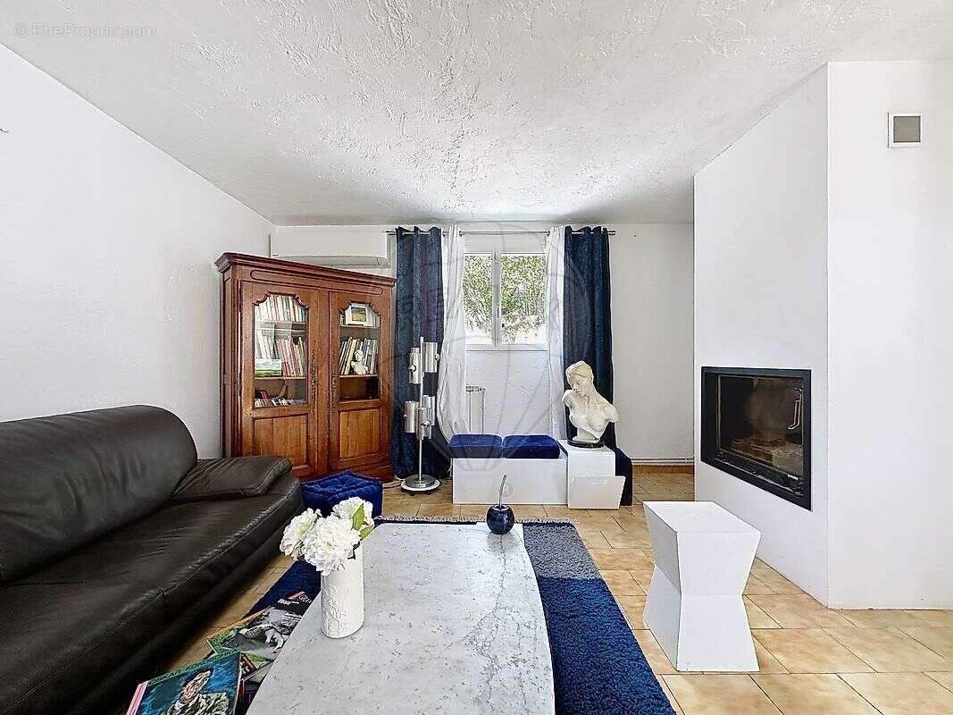 Maison à BOISSET-ET-GAUJAC