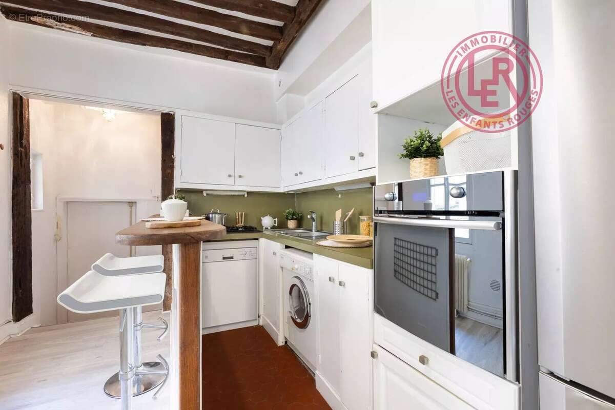 Appartement à PARIS-2E