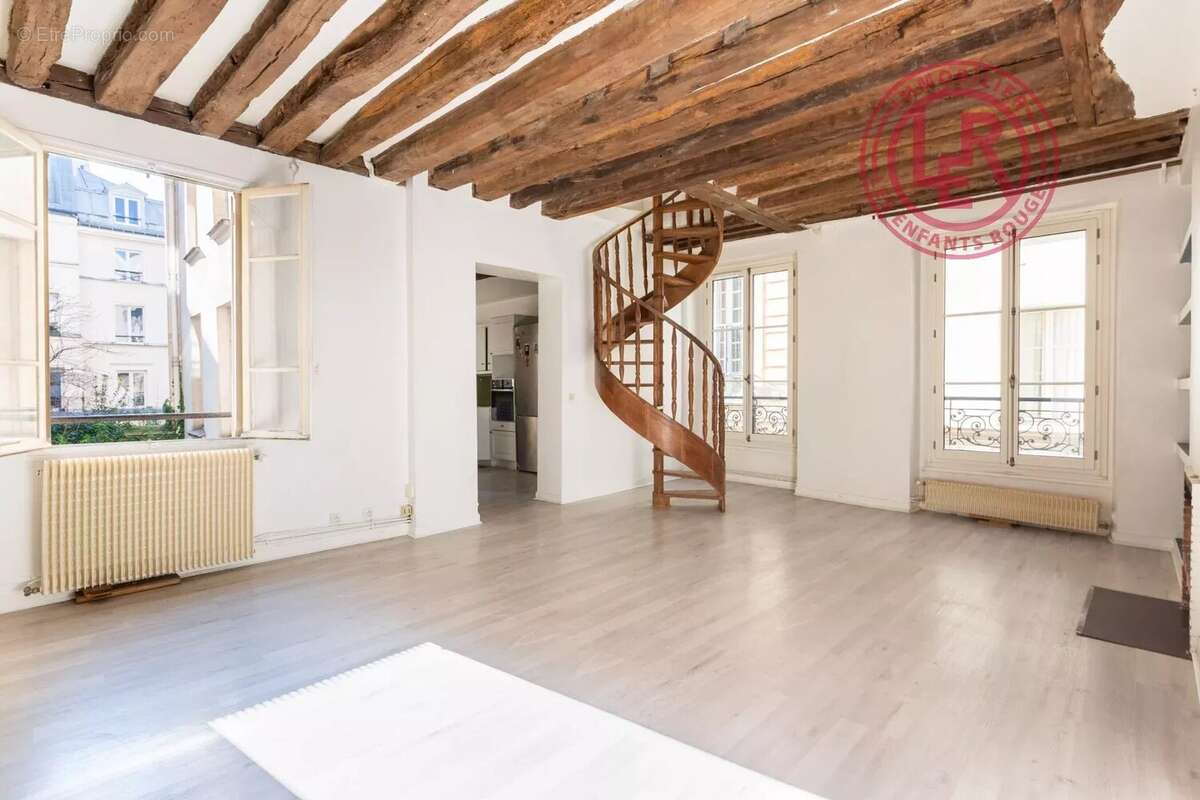 Appartement à PARIS-2E