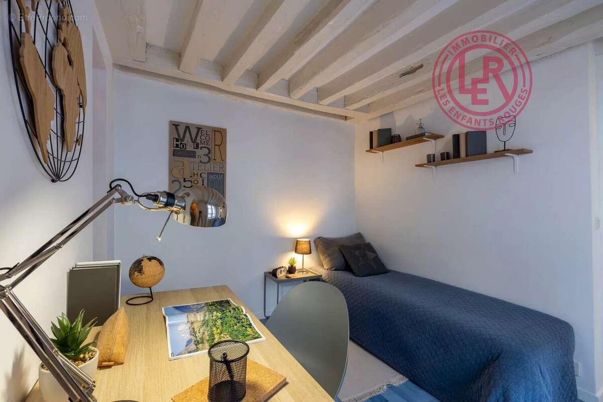 Appartement à PARIS-2E