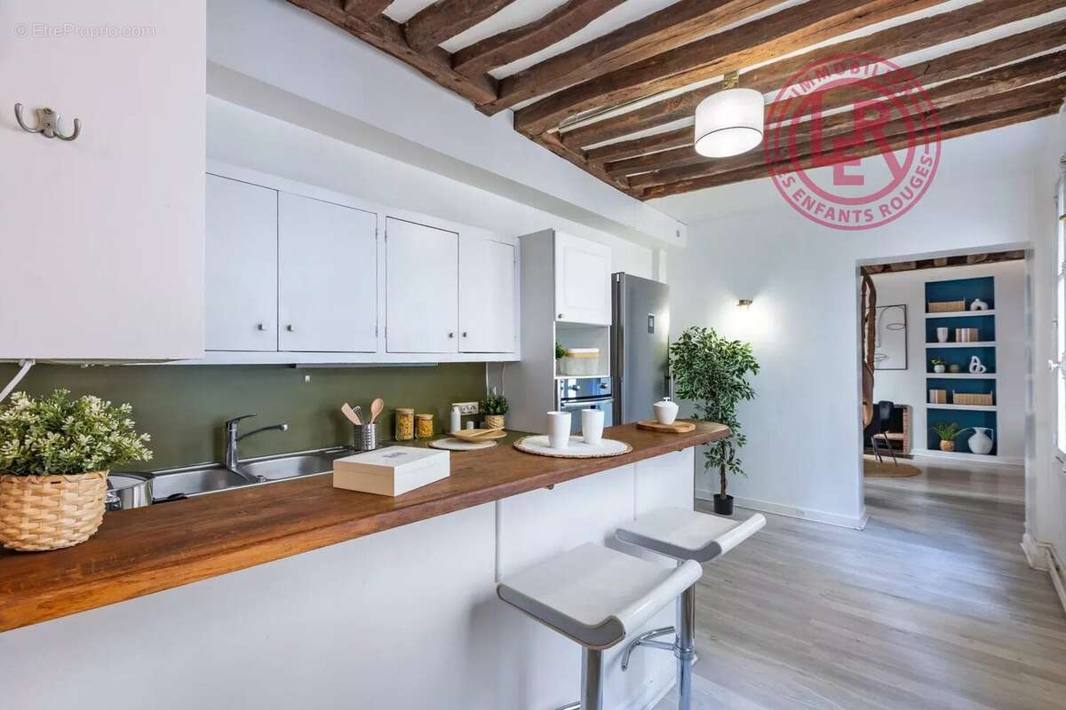 Appartement à PARIS-2E