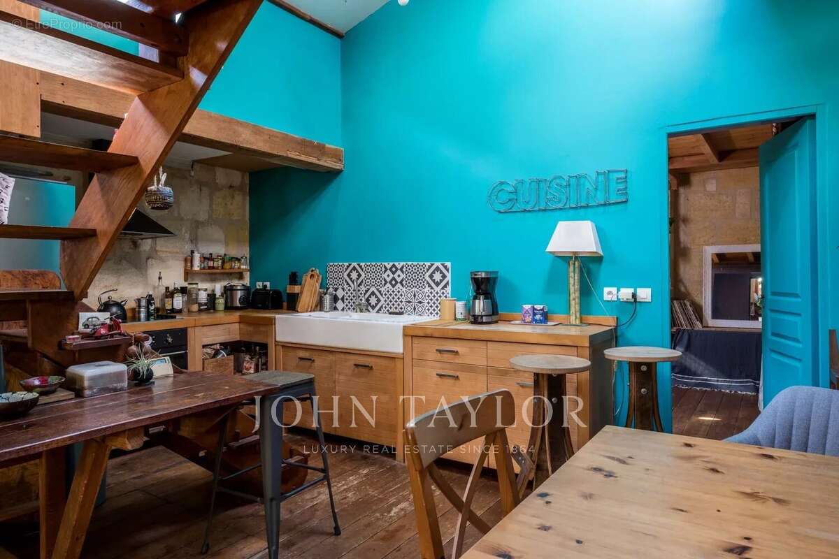 Appartement à BORDEAUX