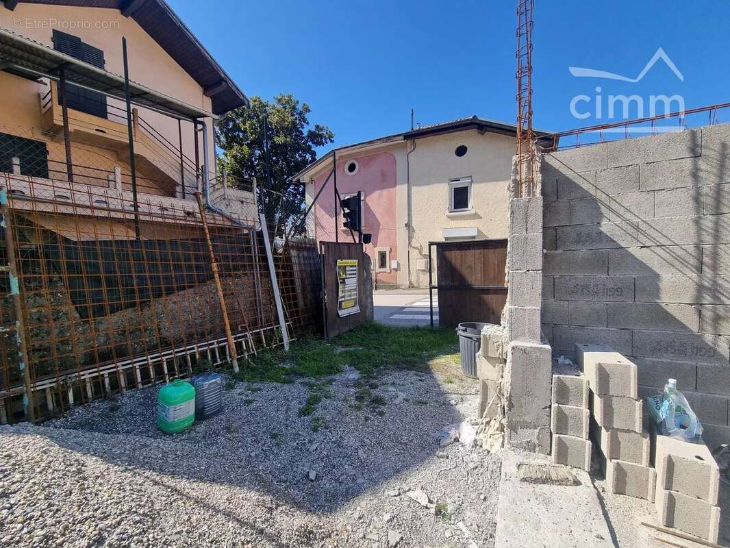 Terrain à VILLARD-BONNOT