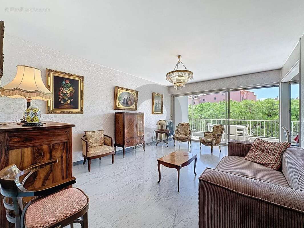 Appartement à MENTON