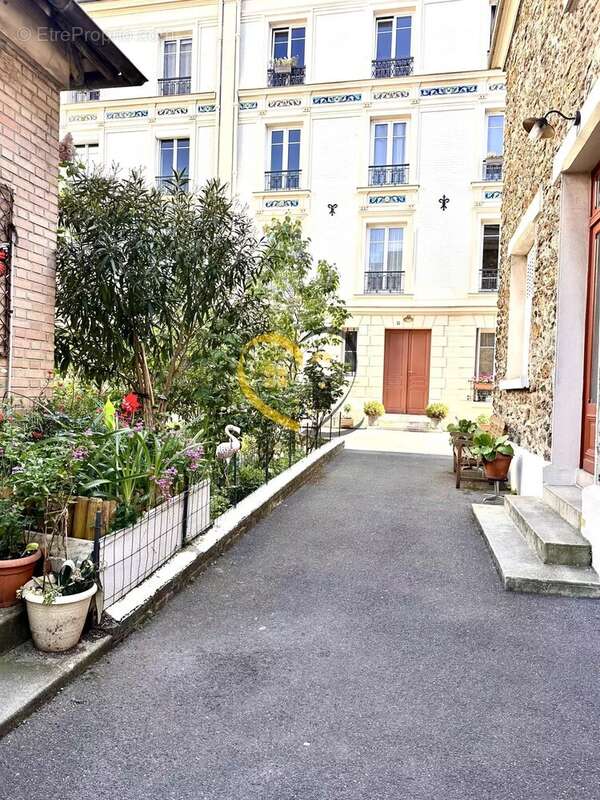 Appartement à ASNIERES-SUR-SEINE