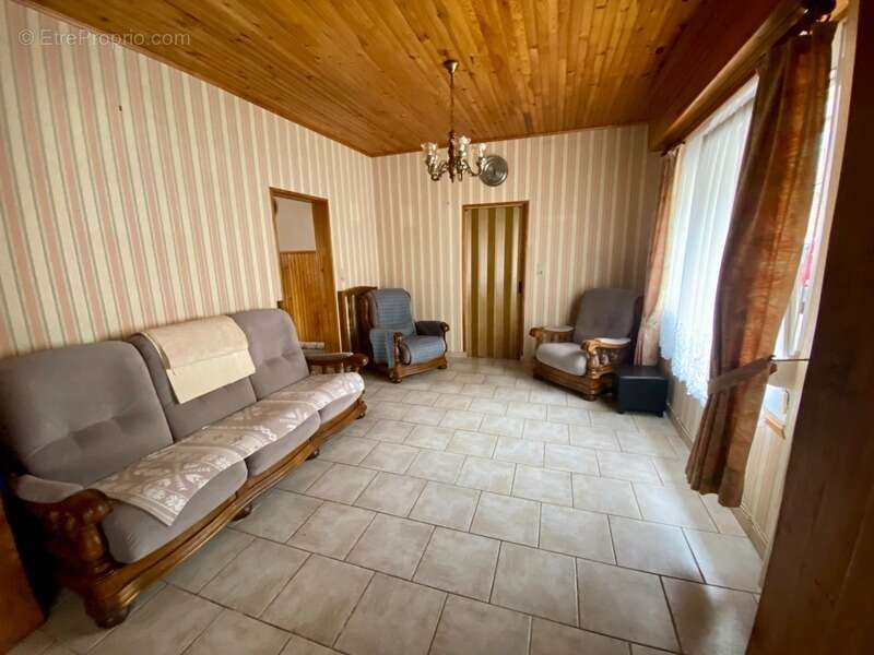 Maison à BOHAIN-EN-VERMANDOIS