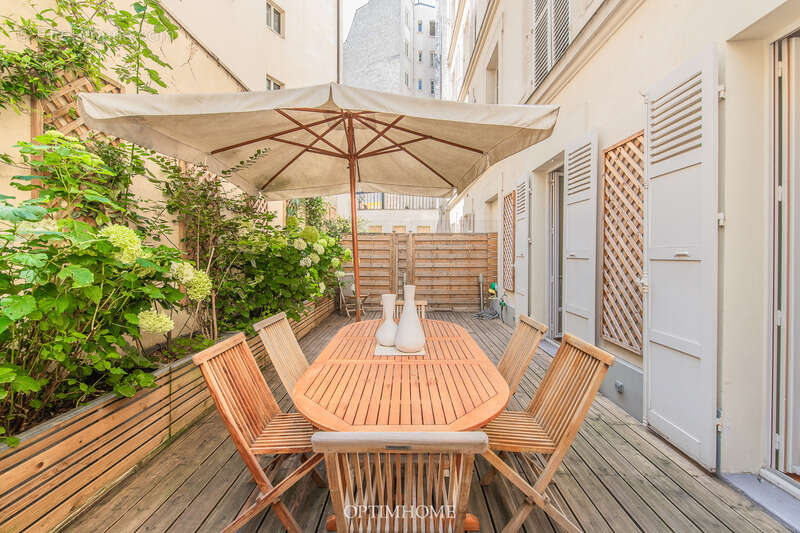 Appartement à PARIS-7E