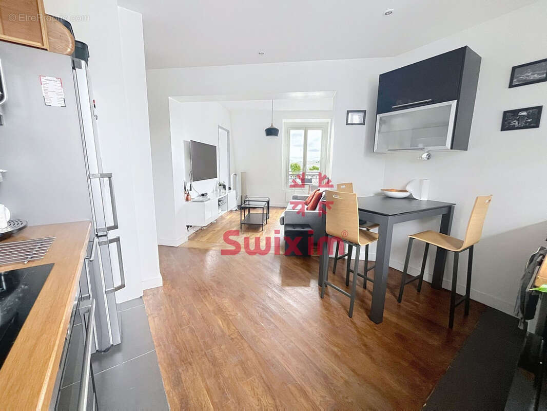 Appartement à PARIS-11E