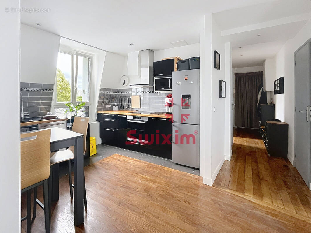 Appartement à PARIS-20E