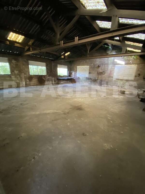 3 - Maison à PLESSE