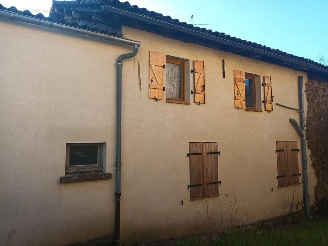 Appartement à EXIDEUIL