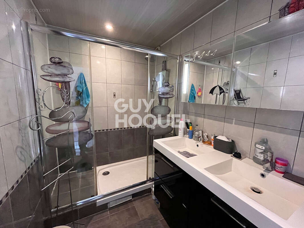 Maison à MORET-SUR-LOING