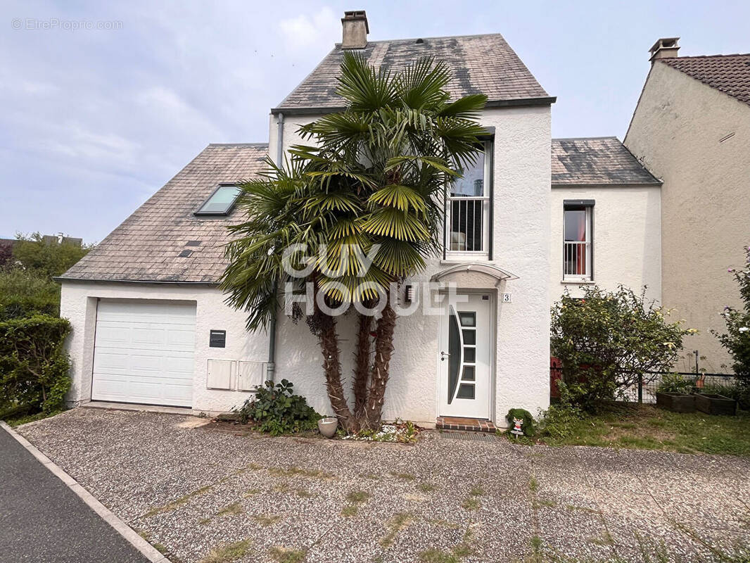 Maison à MORET-SUR-LOING
