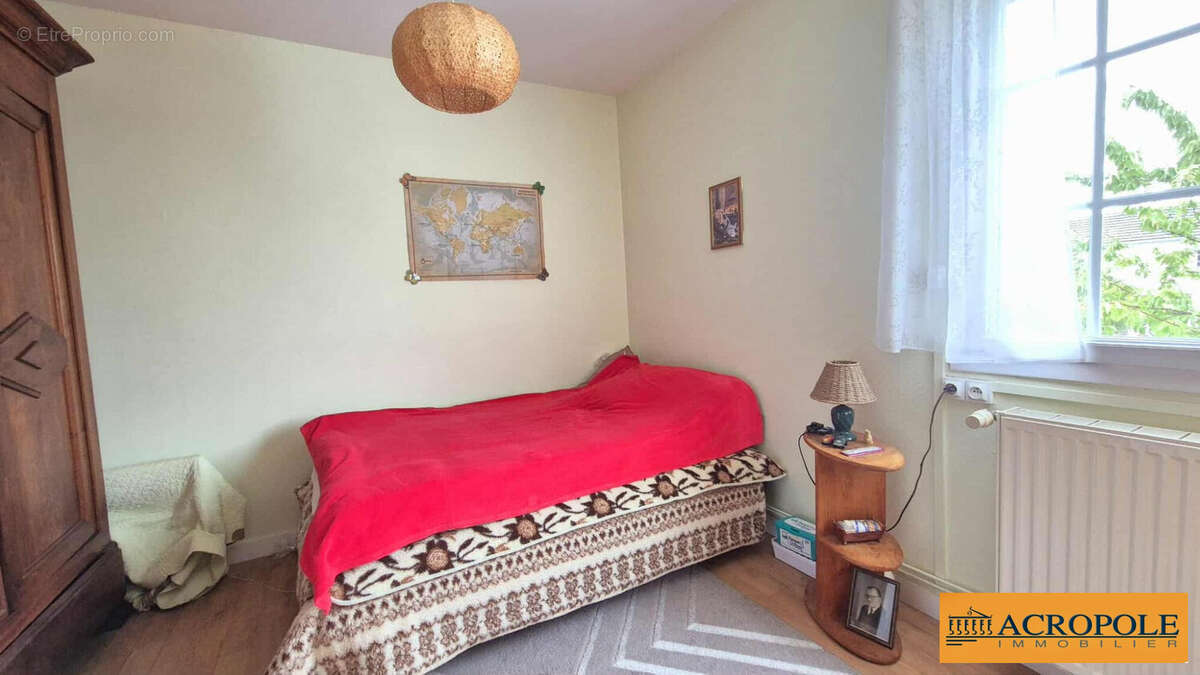 Maison à AUBIGNY-SUR-NERE