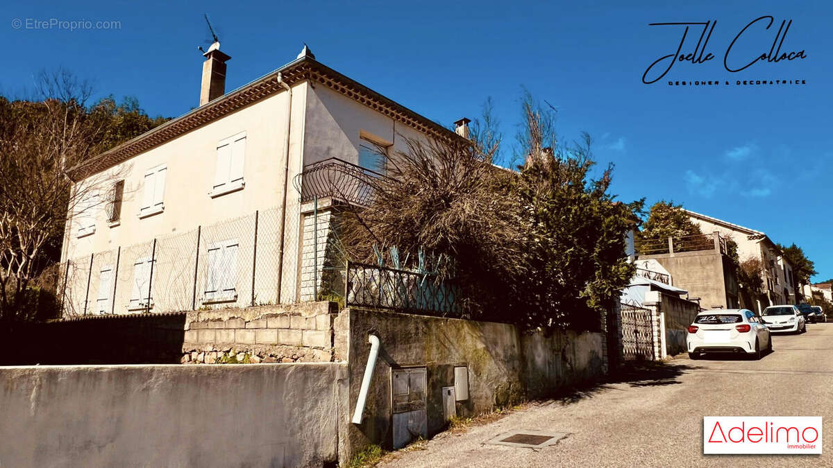 Maison à BRANOUX-LES-TAILLADES