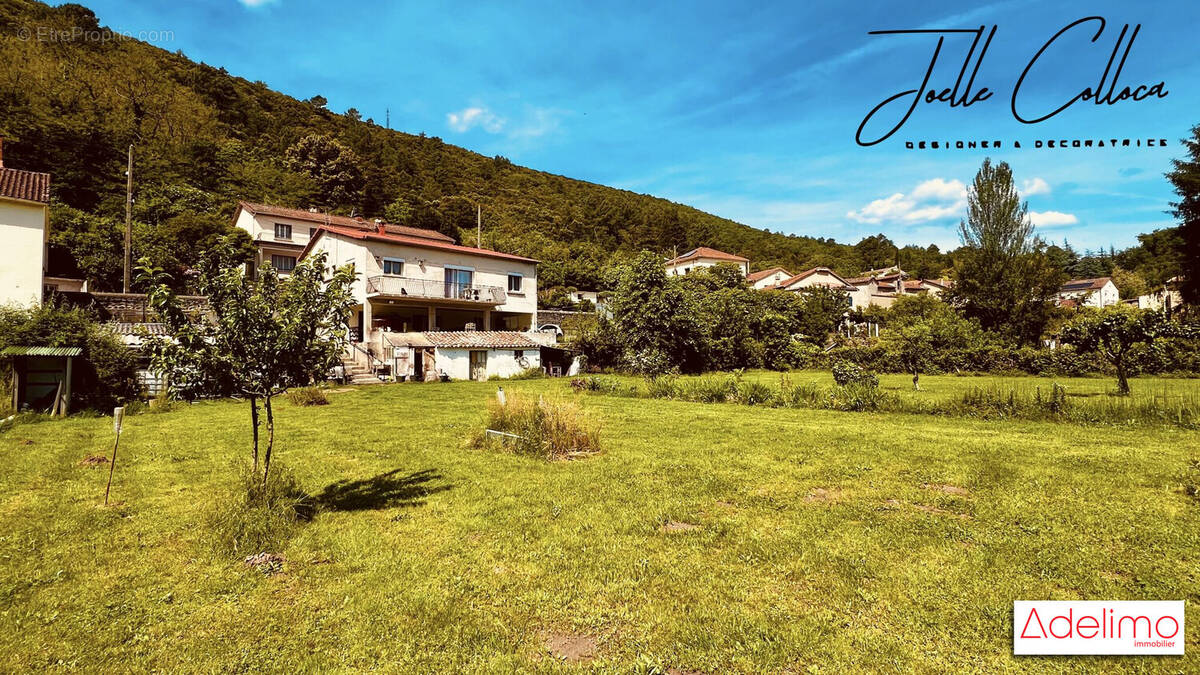 Maison à LES SALLES-DU-GARDON