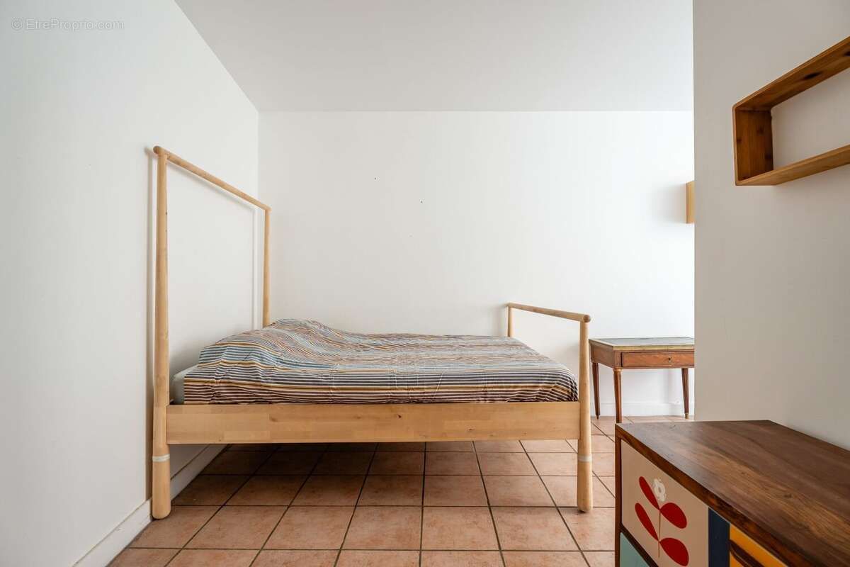 Appartement à MARSEILLE-2E