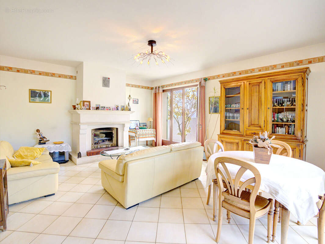 Maison à BALARUC-LE-VIEUX