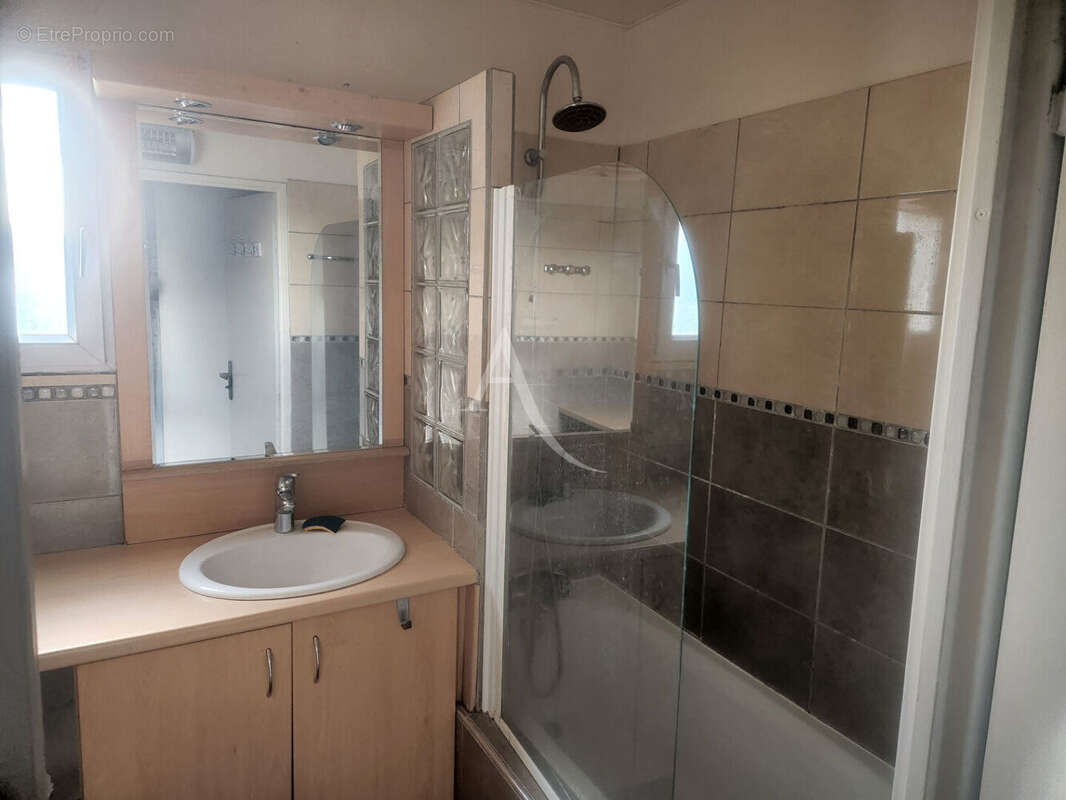 Appartement à LIMEIL-BREVANNES