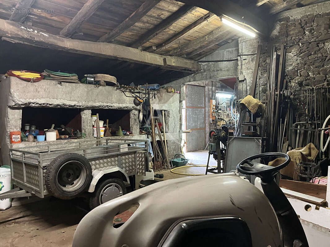 Autre à LE CHAMP-SAINT-PERE