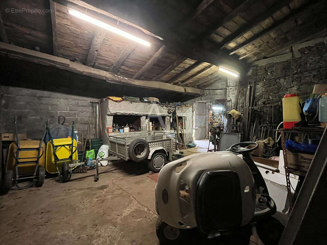 Autre à LE CHAMP-SAINT-PERE