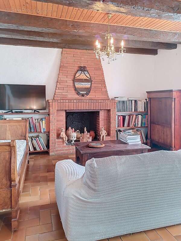 Maison à MONTREDON-LABESSONNIE