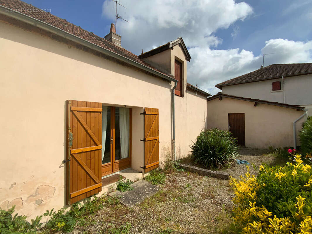 Maison à SAINT-VALLIER