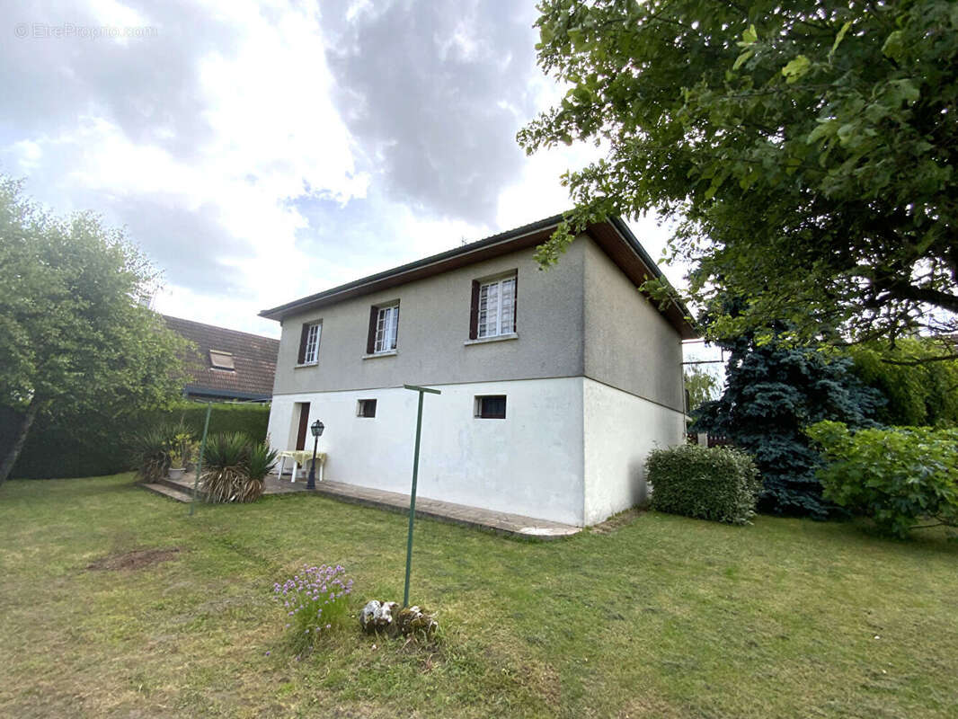 Maison à MONTCEAU-LES-MINES