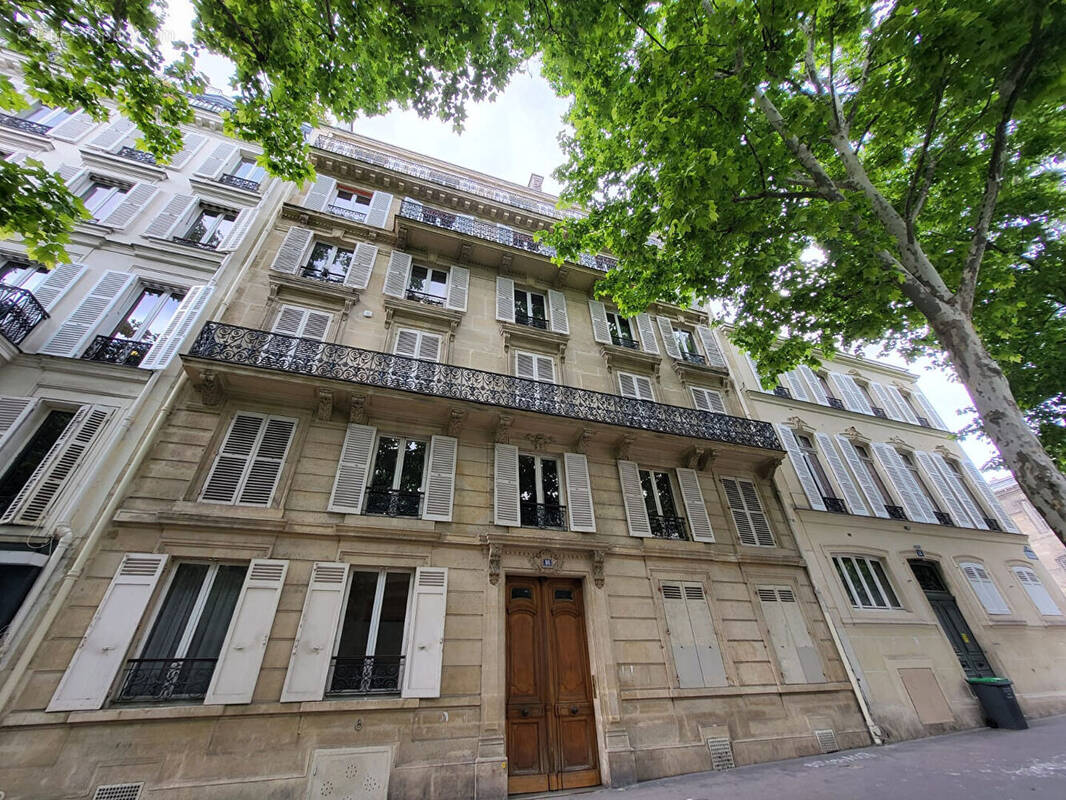Appartement à PARIS-9E