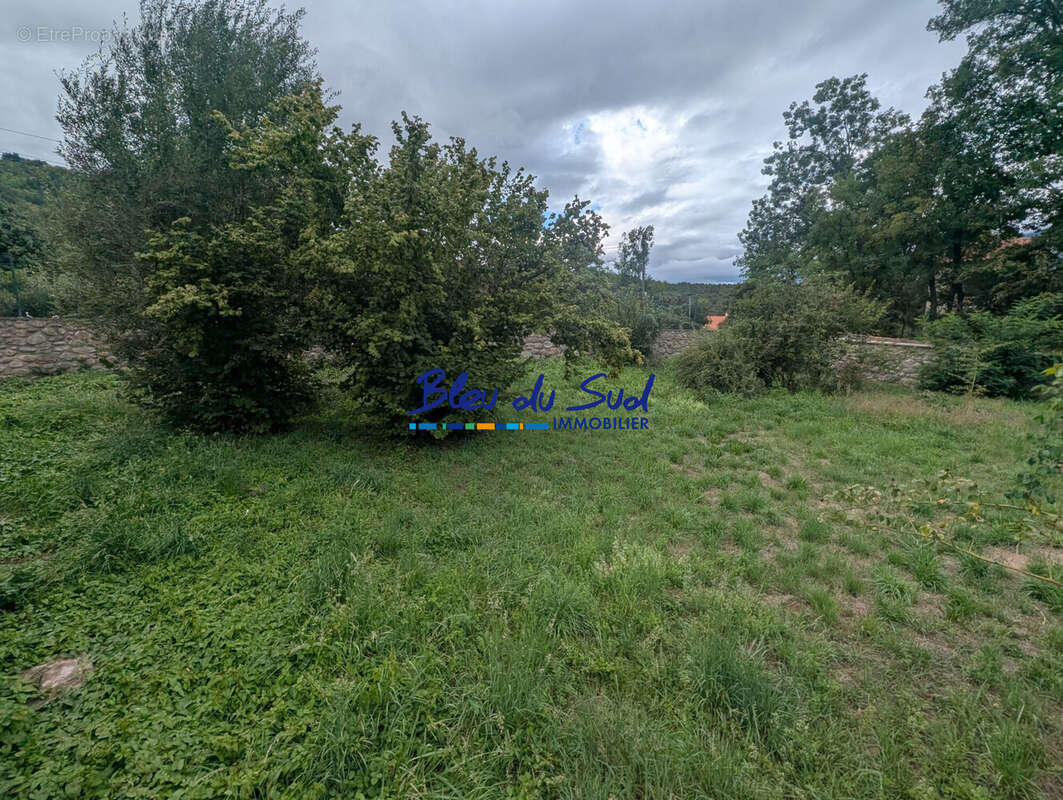 Terrain à VERNET-LES-BAINS
