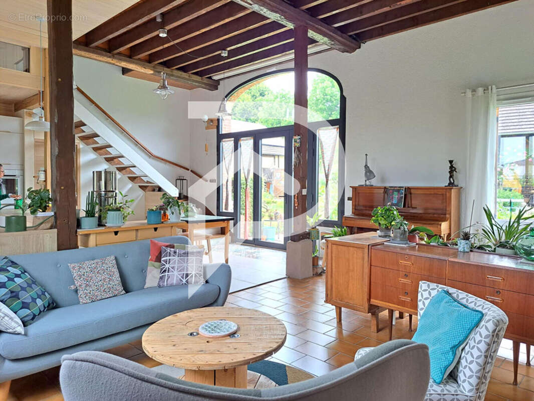 Maison à VERDEREL-LES-SAUQUEUSE