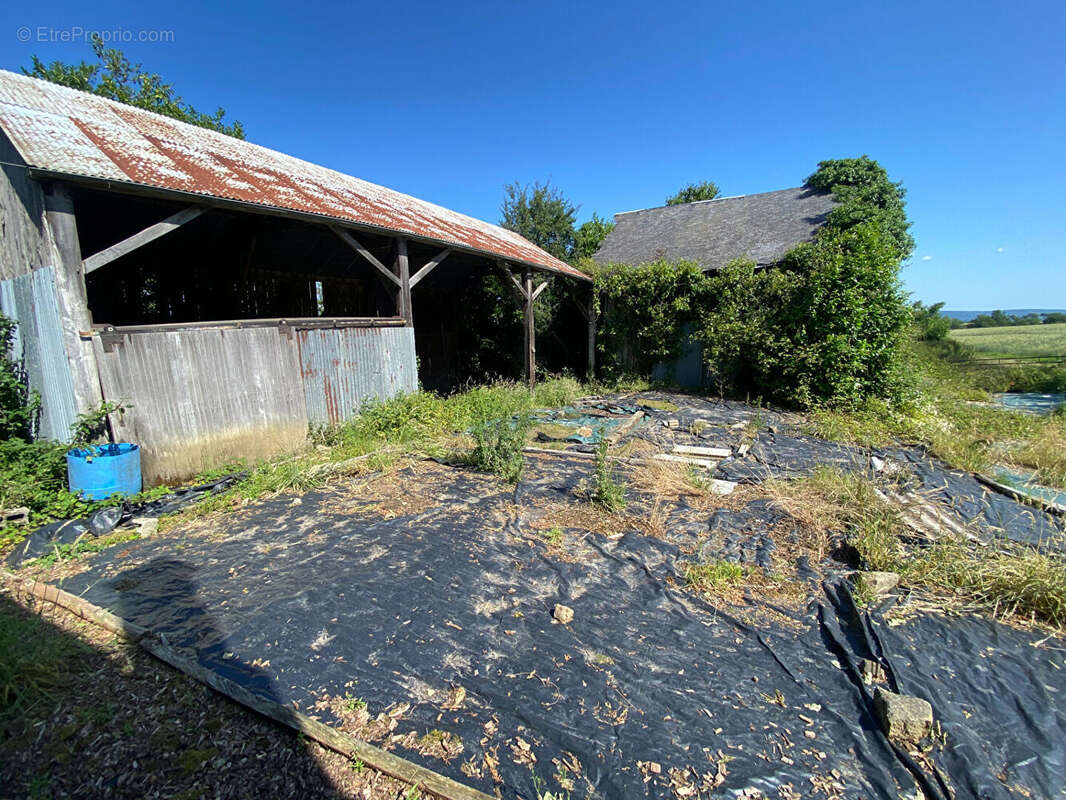Maison à LE TEILLEUL