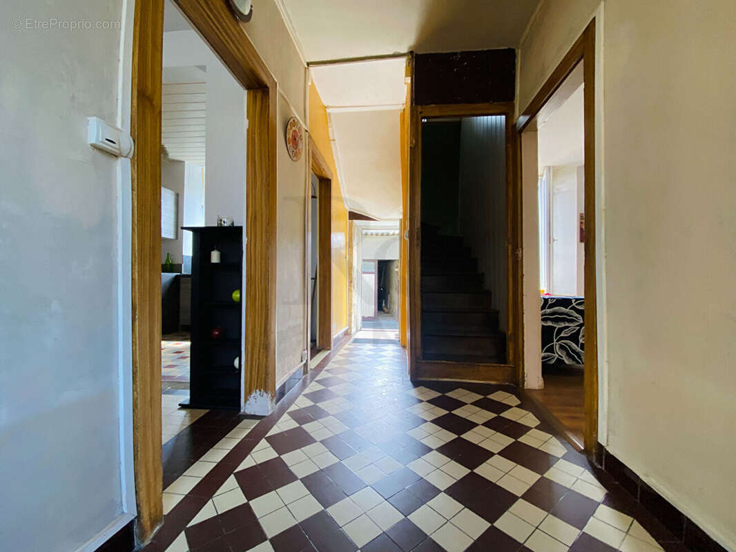 Maison à SAINT-REMY-DU-VAL