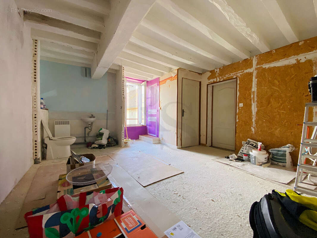 Maison à SAINT-REMY-DU-VAL