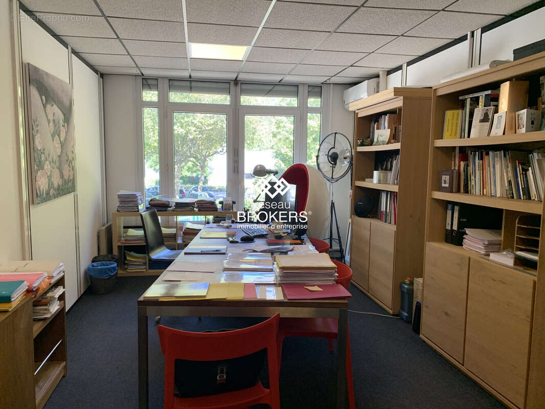 Commerce à SAINT-MARTIN-LE-VINOUX