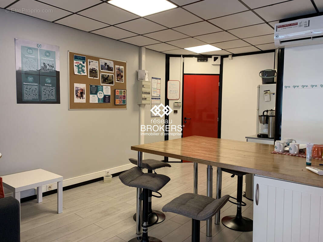 Commerce à SAINT-MARTIN-LE-VINOUX