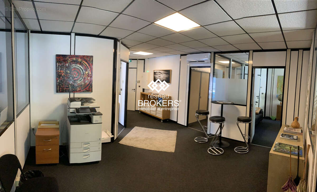 Commerce à SAINT-MARTIN-LE-VINOUX