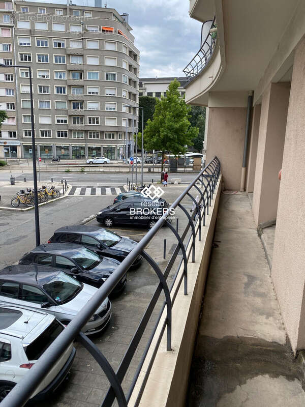 Commerce à GRENOBLE