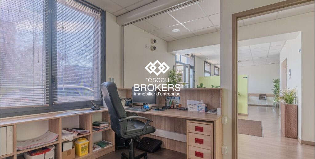 Commerce à ECHIROLLES