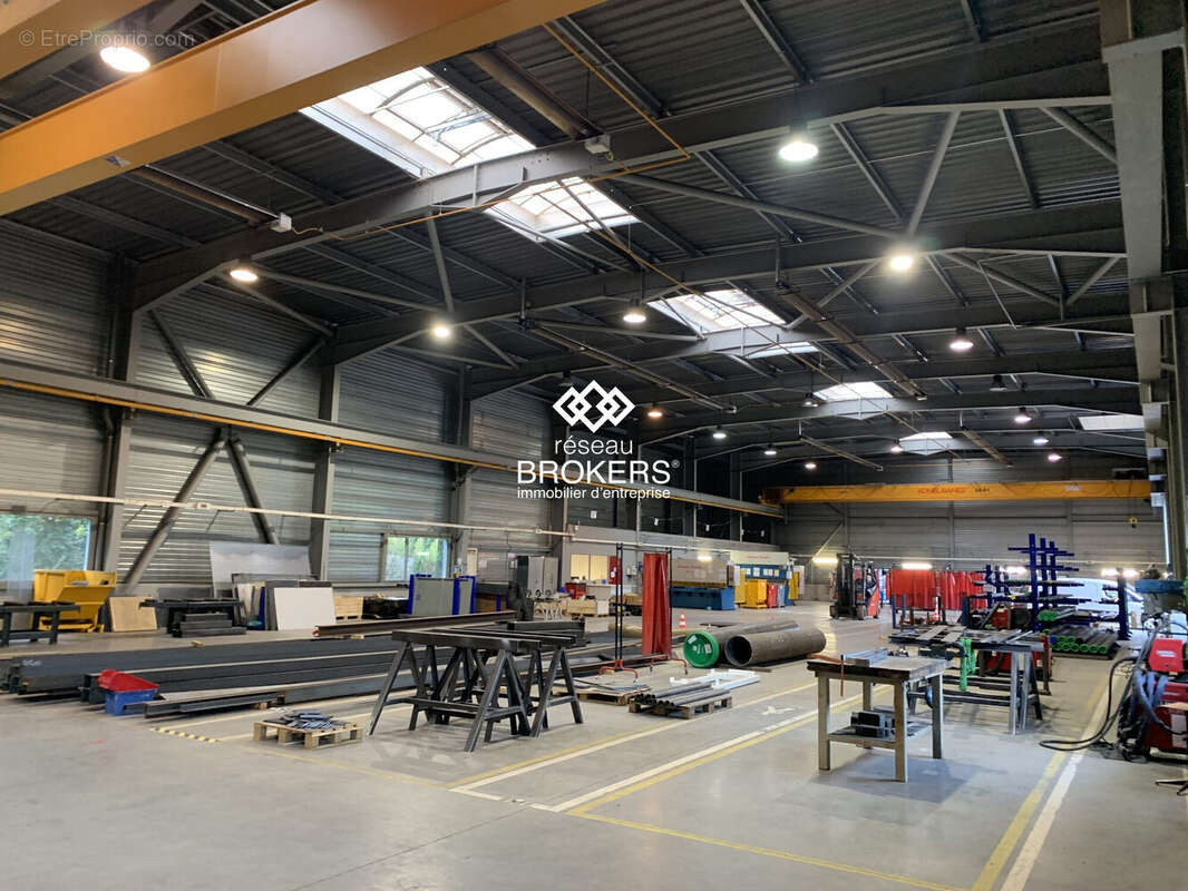 Commerce à CHAMP-SUR-DRAC